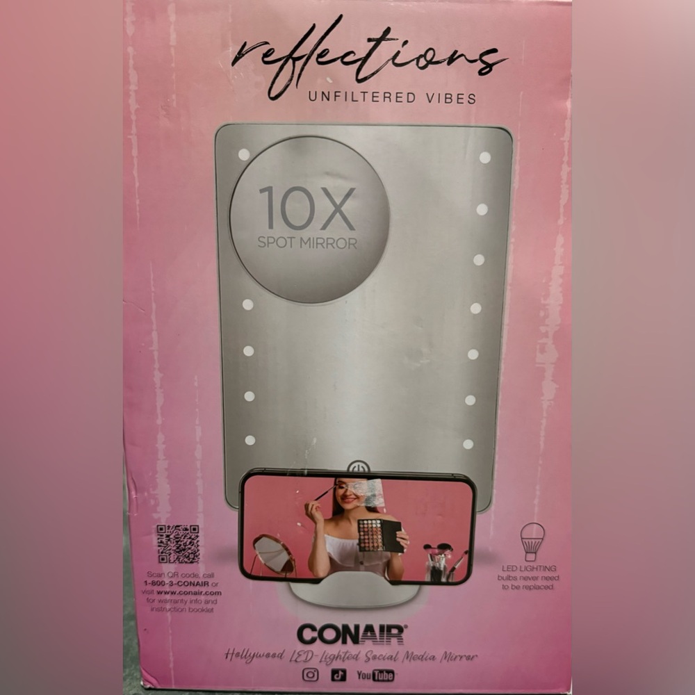 Conair LED Hollywood Lighted Social Media Makeup Mirror